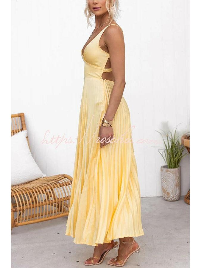 Clara | Elegant Pleated Cocktail Dress - ginlerie 3