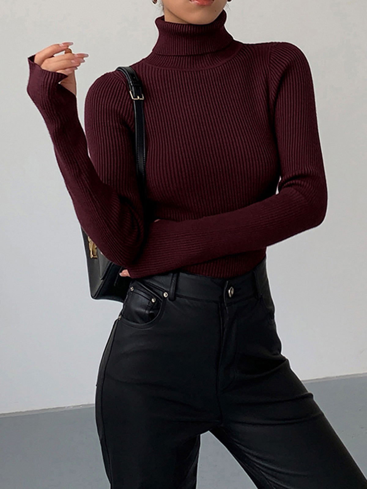 Clara | Minimalist Slim Turtleneck Top - ginlerie 1