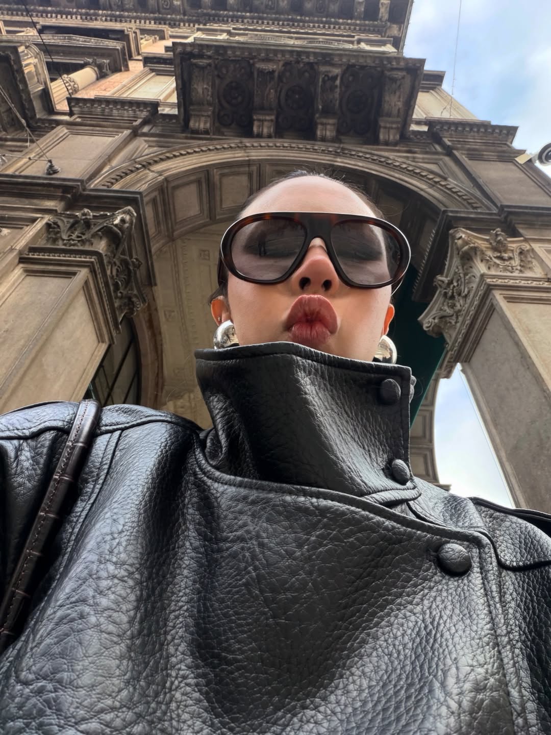 Clara | Oversized High-Neck Jacket - ginlerie 5