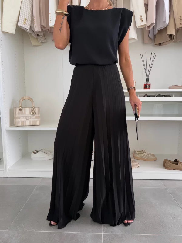 Diana | Elegant Two Piece Set with Pleated Trousers - ginlerie 2