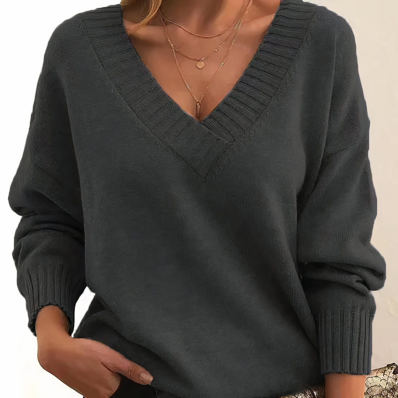 Elena | V-Neck Knit Sweater - ginlerie 1