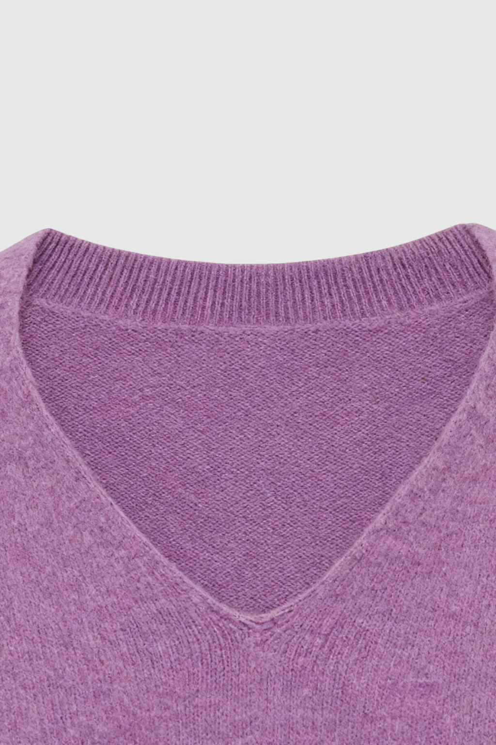 Elena | V-Neck Sweater - ginlerie 4