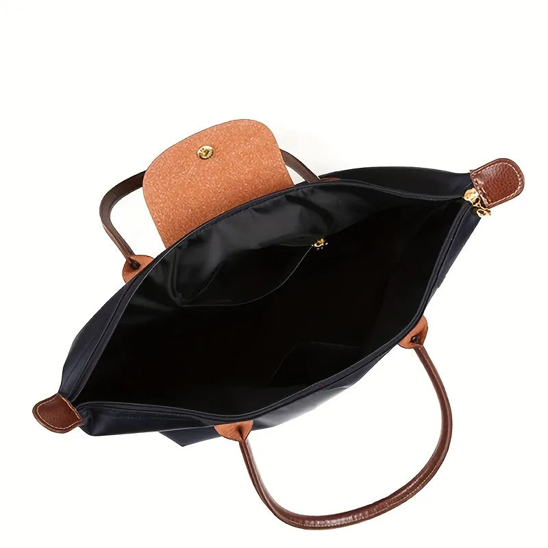 Isabella | Chic Black Handbag - ginlerie 1