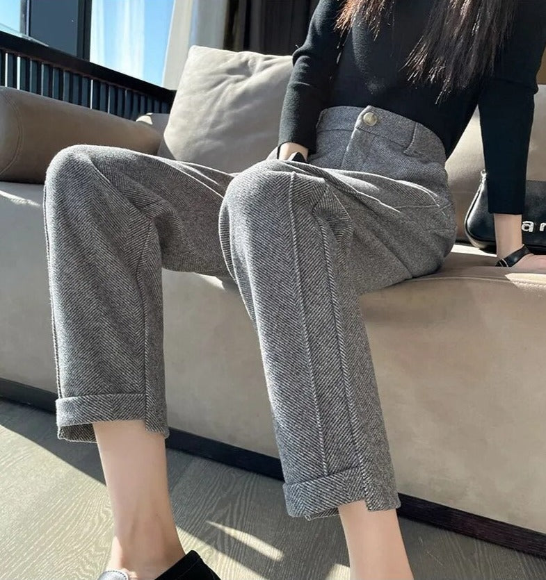 Isla | High-Waisted Black Pencil Trousers - ginlerie 7