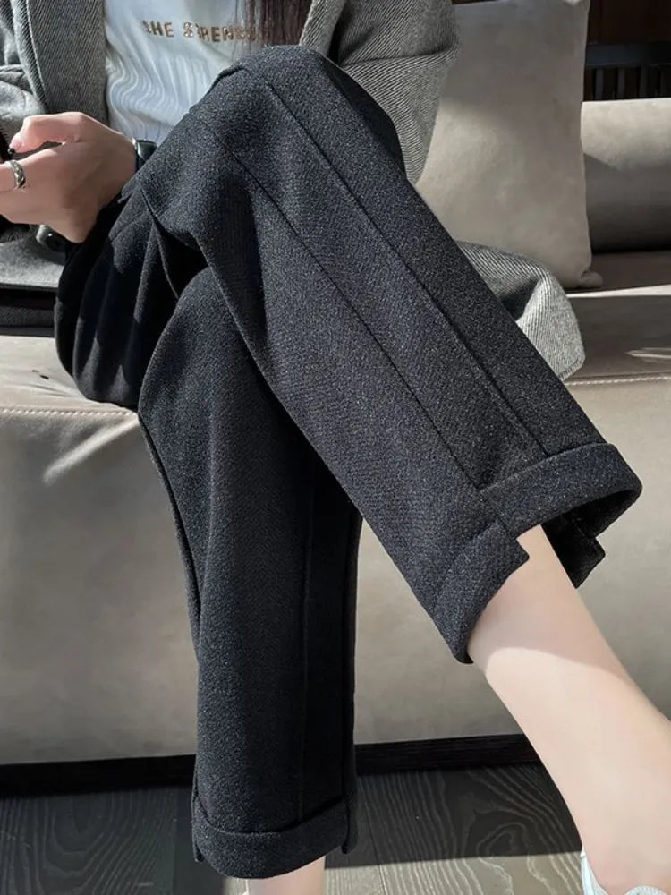 Isla | High-Waisted Black Pencil Trousers - ginlerie 9