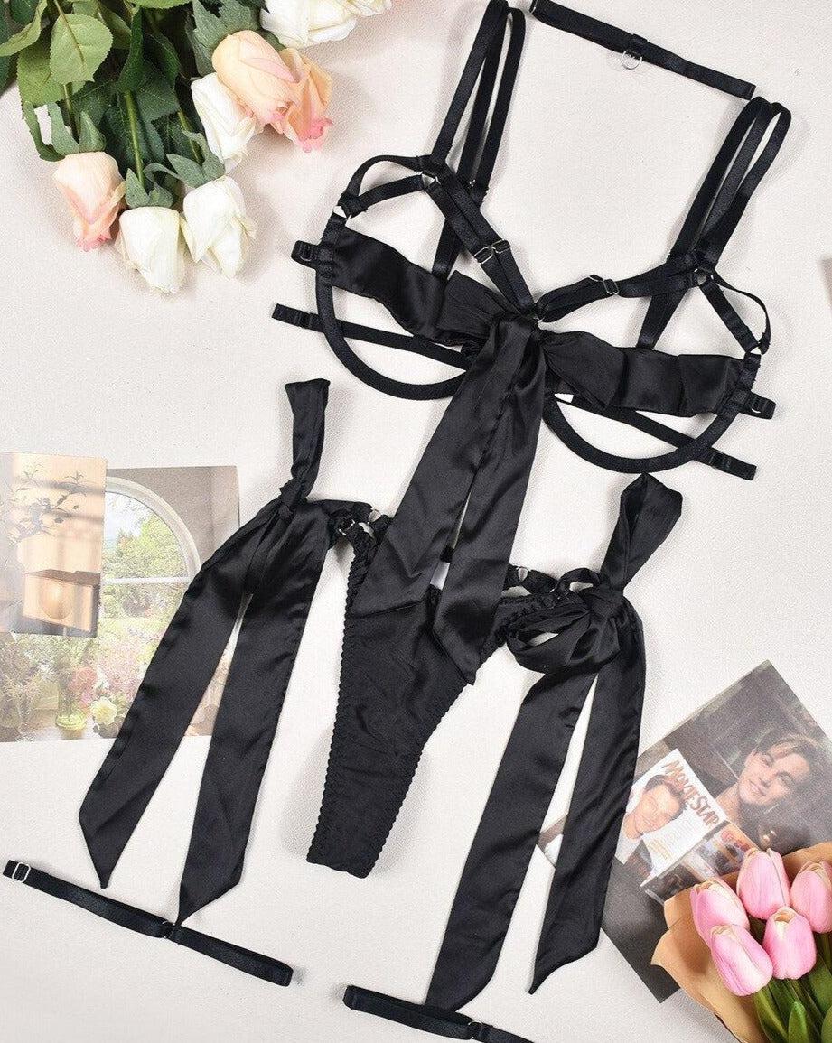 Liora Bondage Lingerie Set - ginlerie