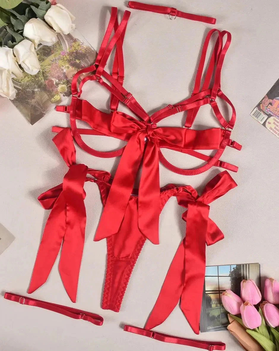 Liora Bondage Lingerie Set - ginlerie