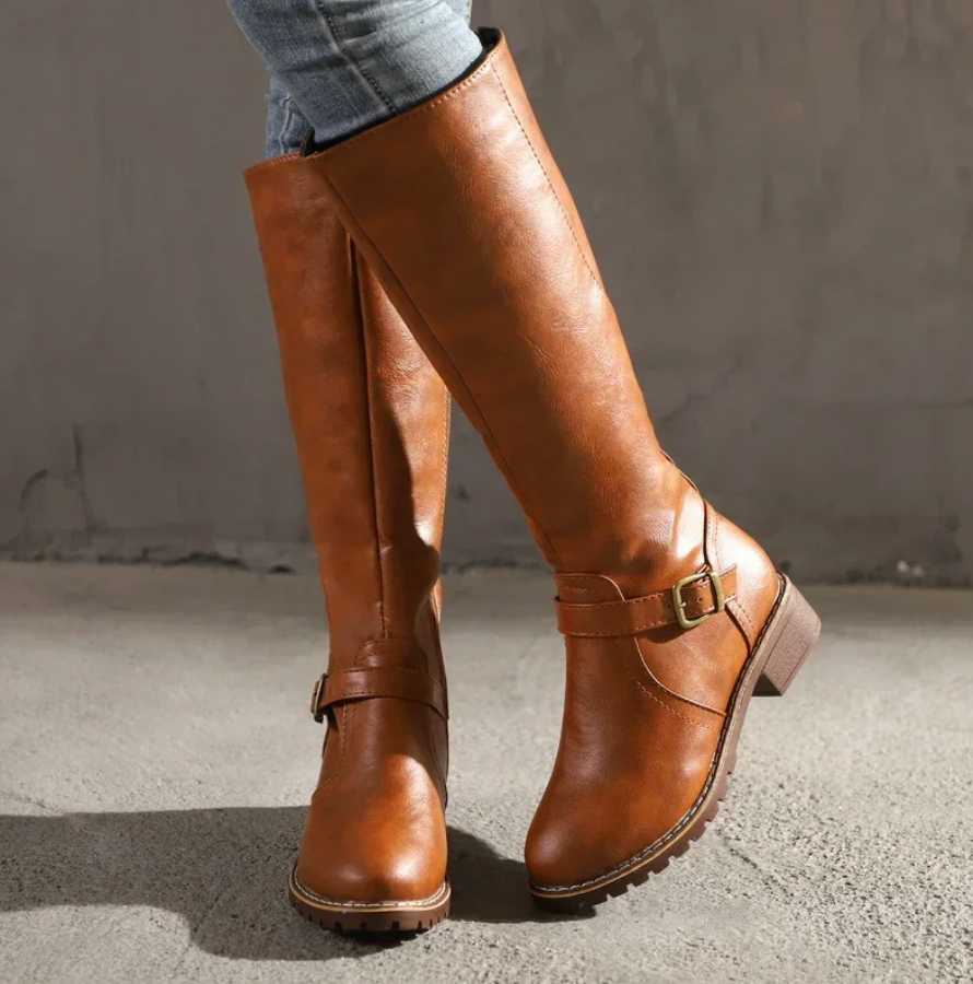 Luna | Black Knee High Boots with Buckle Strap - ginlerie 0