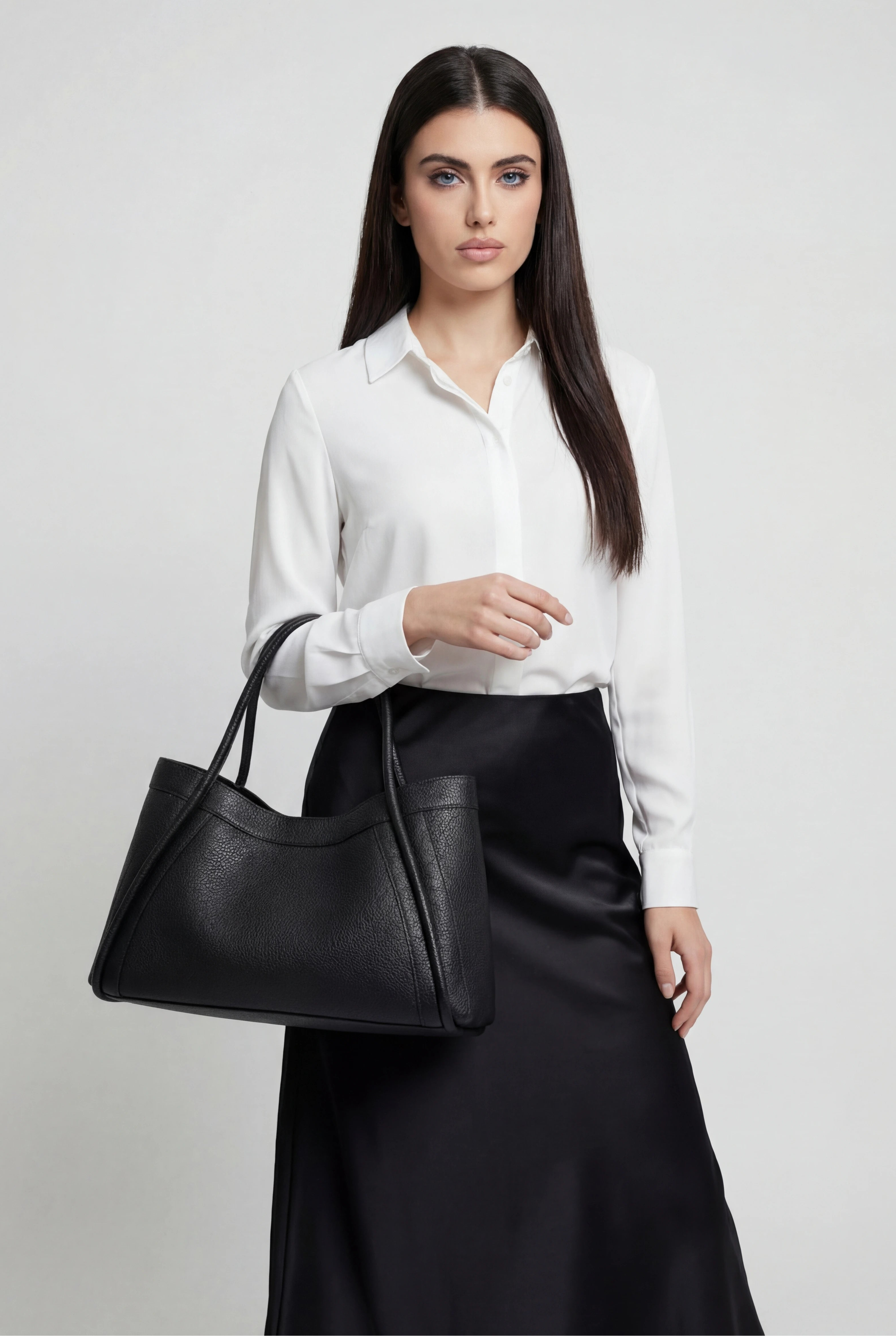 Luna | Elegant Tote Bag - ginlerie 1