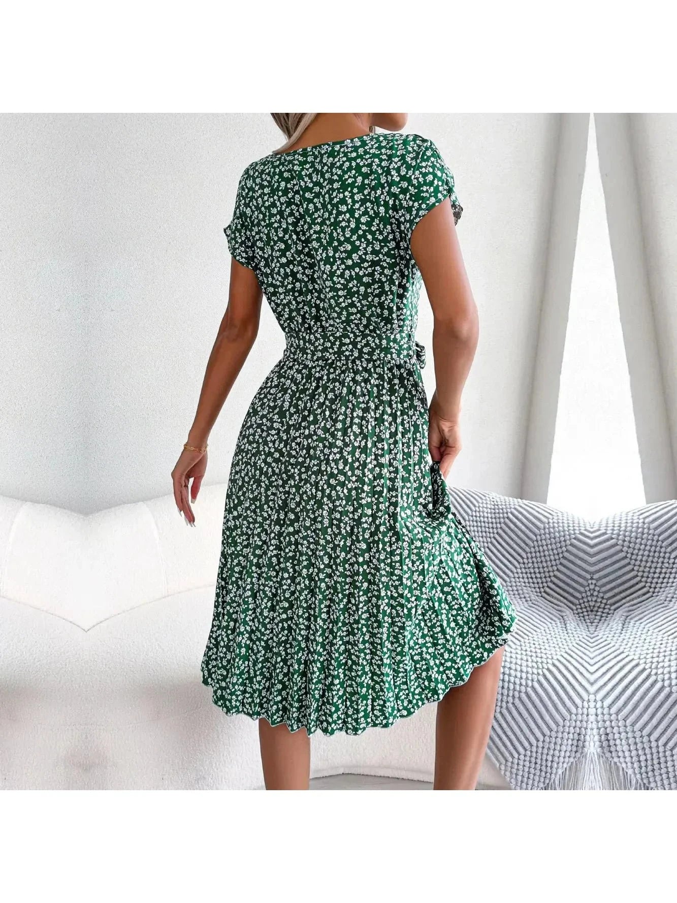 Luna | Floral Pleated Midi Dress - ginlerie 2