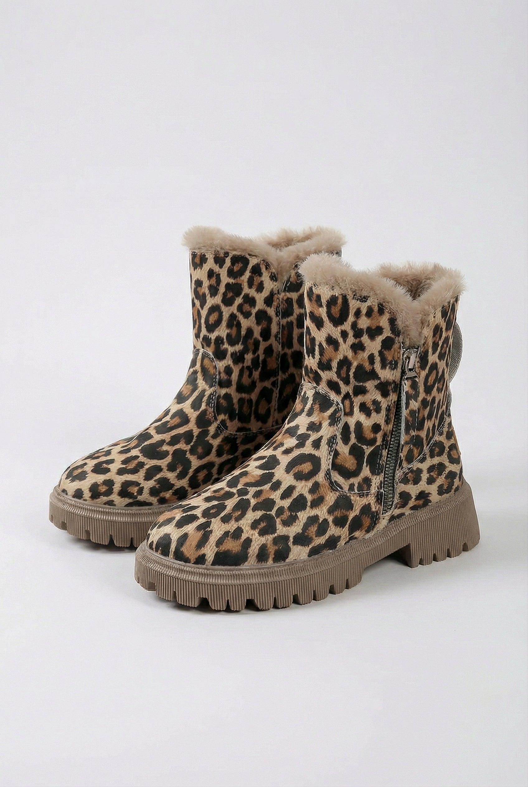 Luna | Stylish Ankle Boots - ginlerie 3