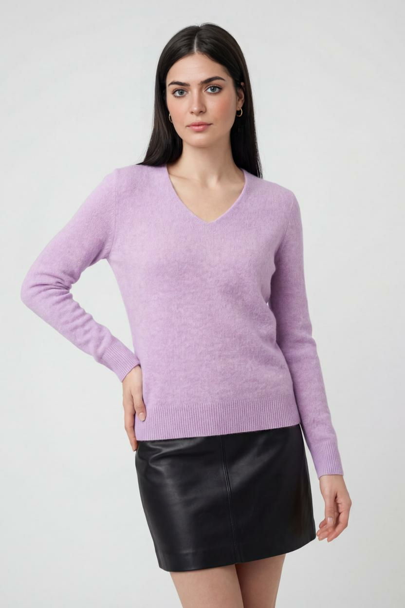 Luna | V-Neck Sweater - ginlerie 1