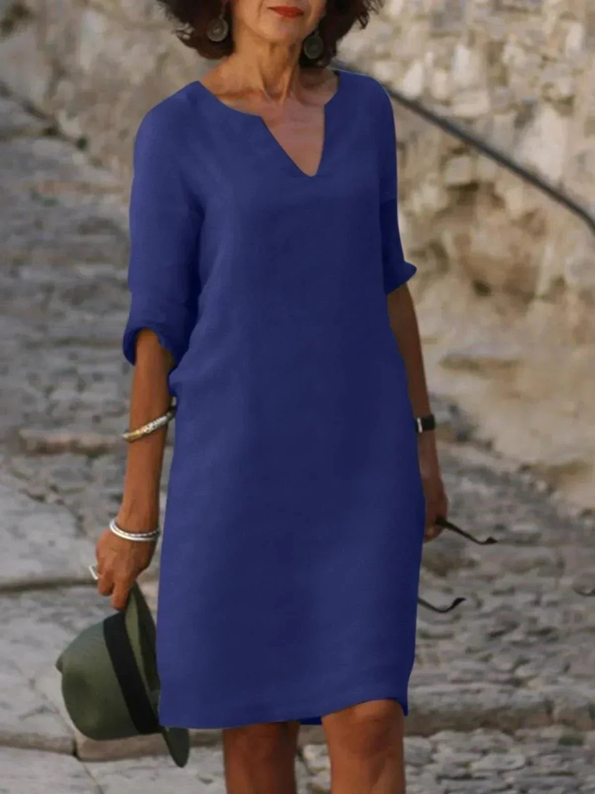 Maya | Relaxed V-Neck Black Dress - ginlerie 8