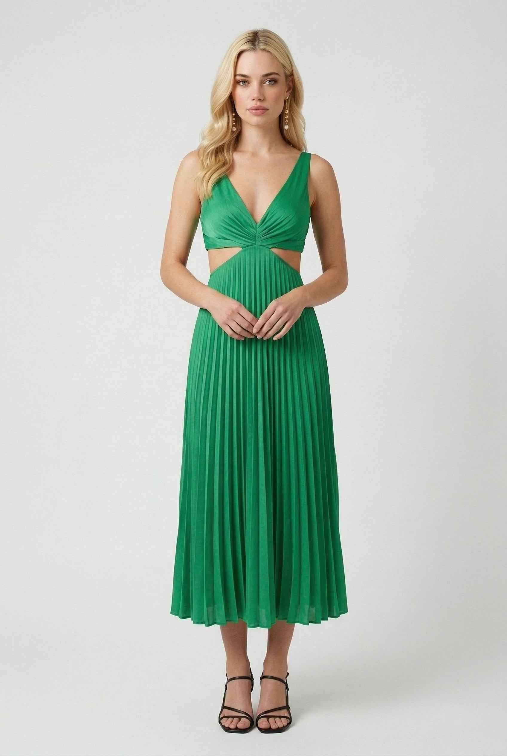 Nadia | Elegant Green Pleated Maxi Dress - ginlerie 3