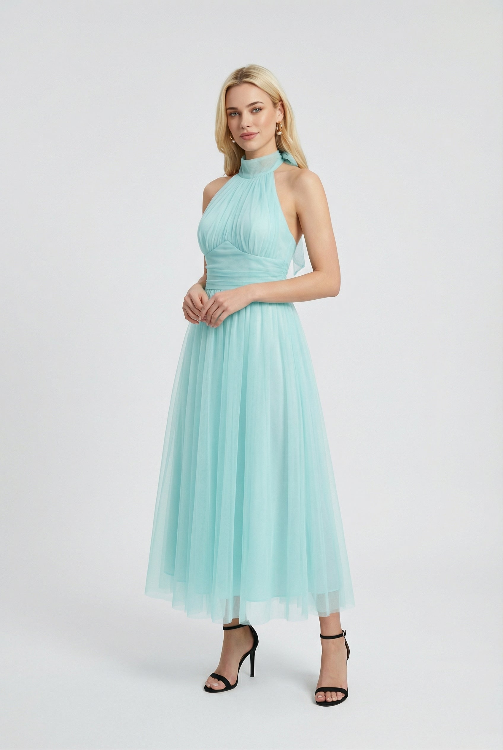 Nina | Halter Neck Summer Dress - ginlerie 2