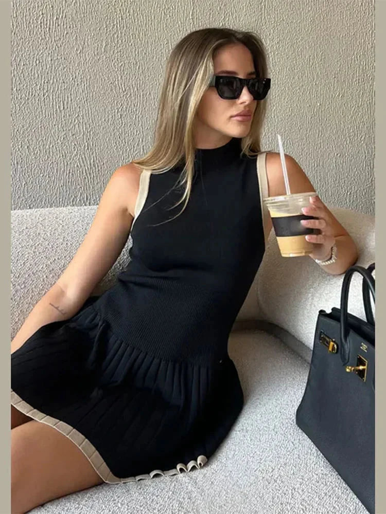 Nina | Pleated Mini Dress - ginlerie 3