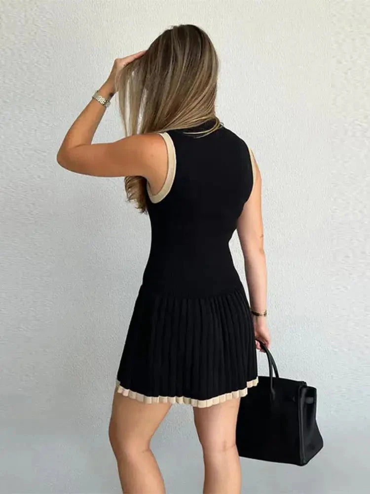 Nina | Pleated Mini Dress - ginlerie 4