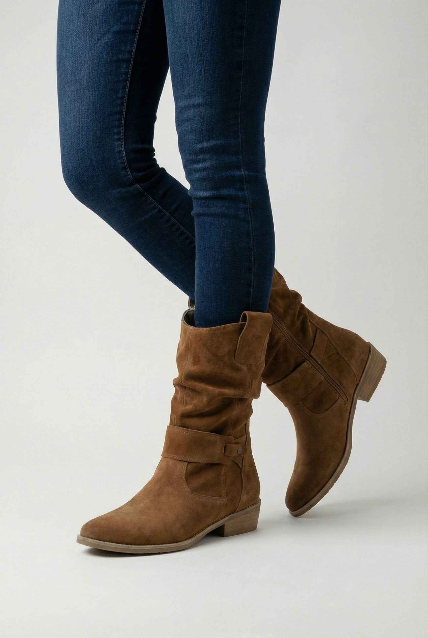 Nina | Retro Black Ankle Boots - ginlerie 1