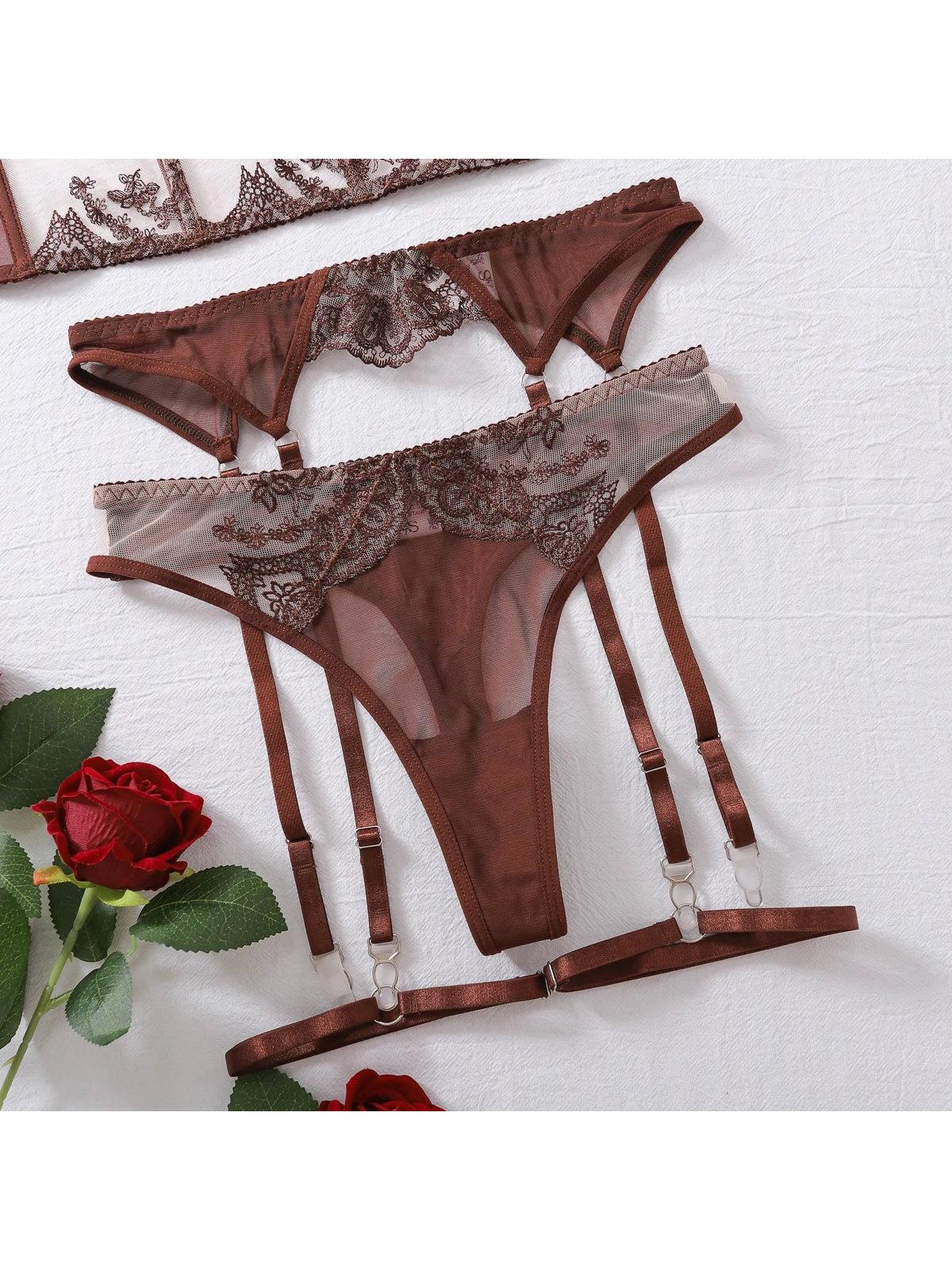 Cosette's Lingerie Set - ginlerie