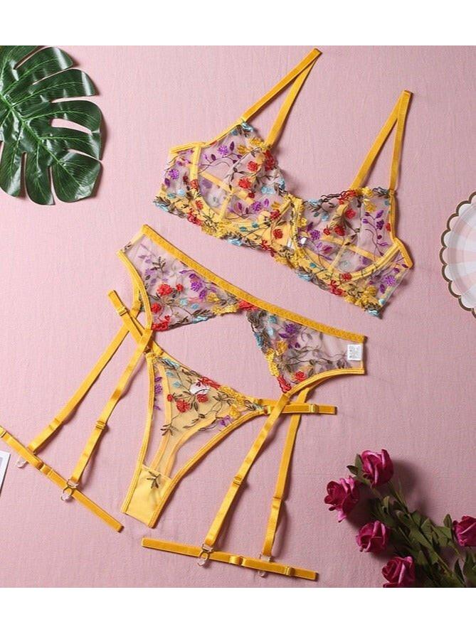 Daisy | 3-Piece French Lingerie Set - ginlerie
