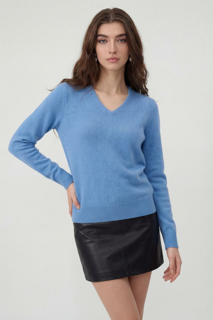 Celeste | V-Neck Sweater for Women - ginlerie 1