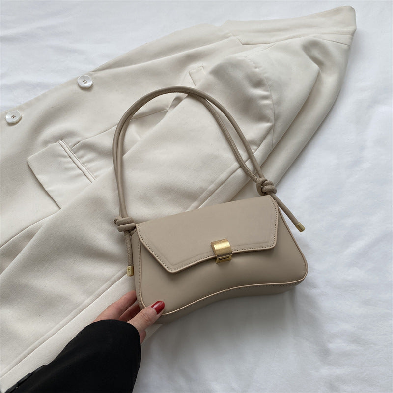 Clara | Black Shoulder Bag - ginlerie 1
