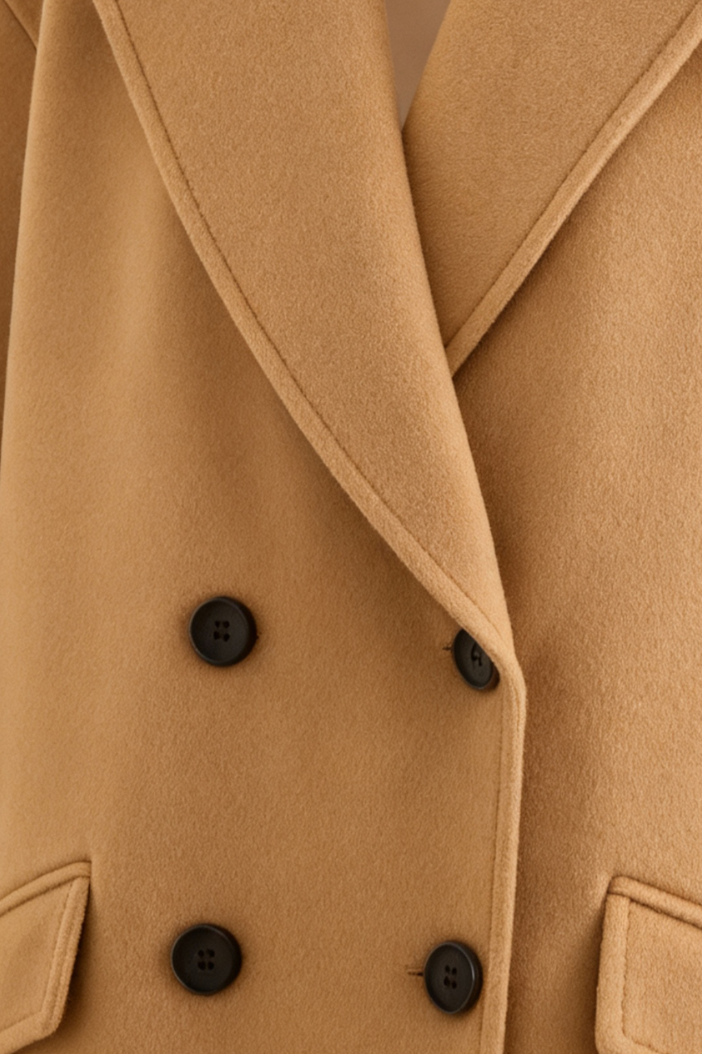 Clara | Double-Breasted Coat - ginlerie 5