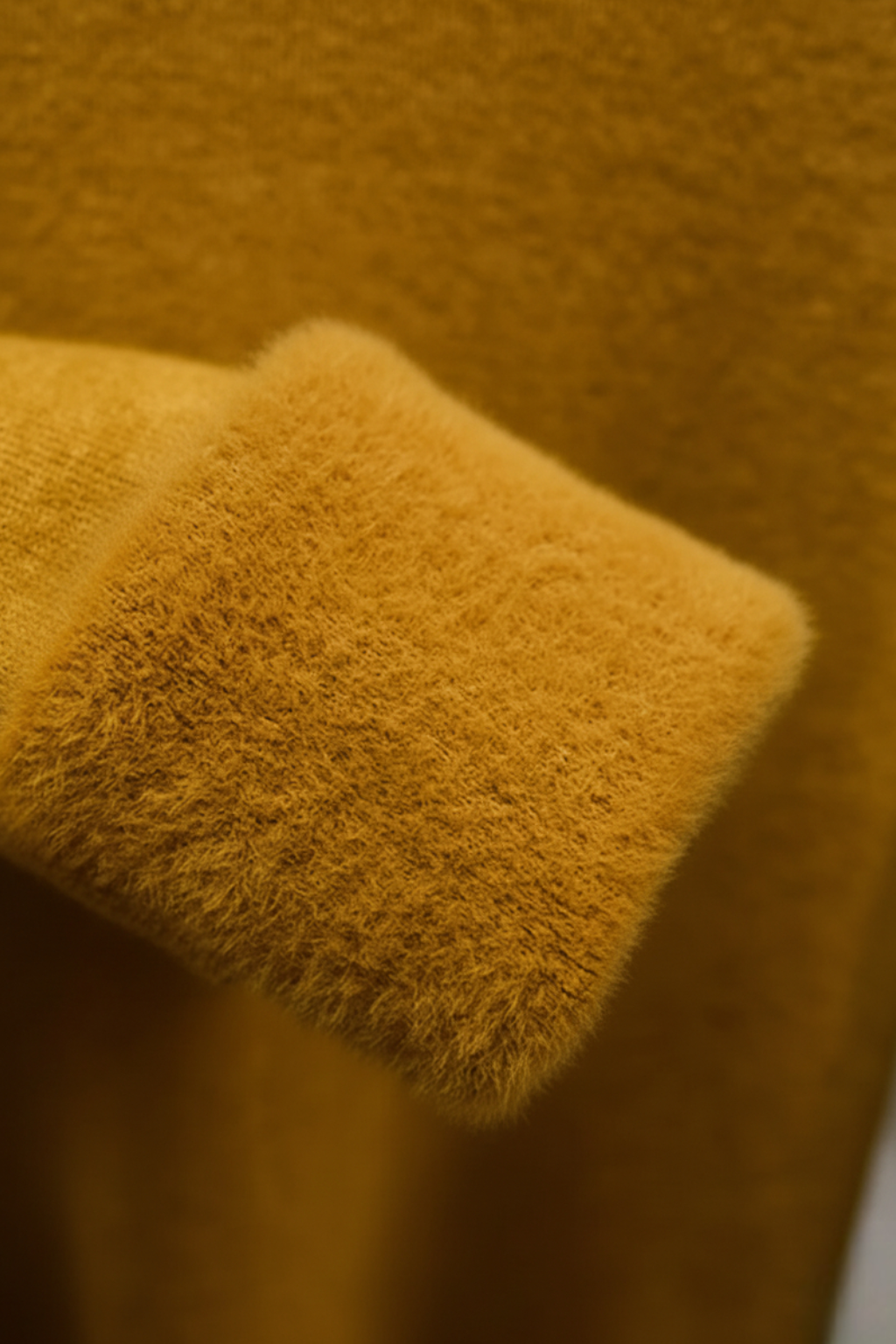 Clara | Fleece Lined Turtleneck Sweater - ginlerie 6