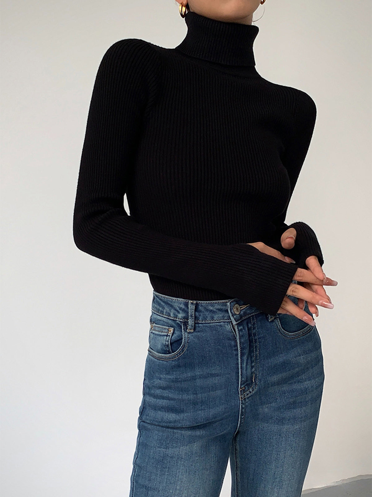 Clara | Minimalist Slim Turtleneck Top - ginlerie 7