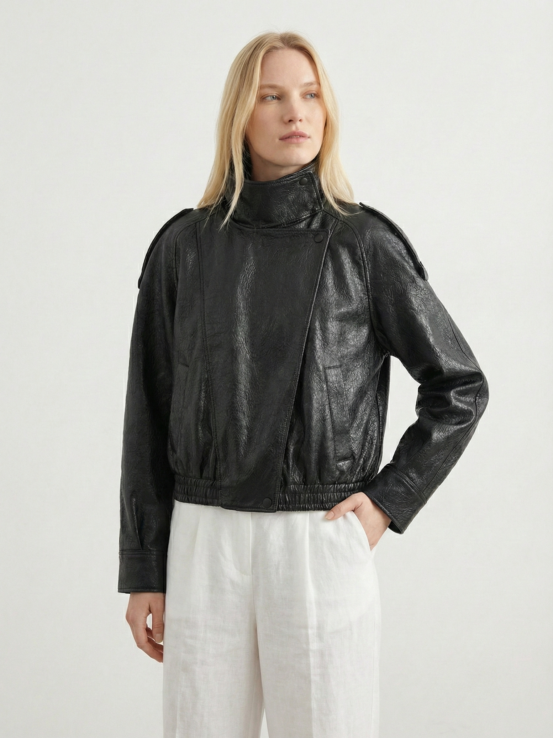 Clara | Oversized High-Neck Jacket - ginlerie 2