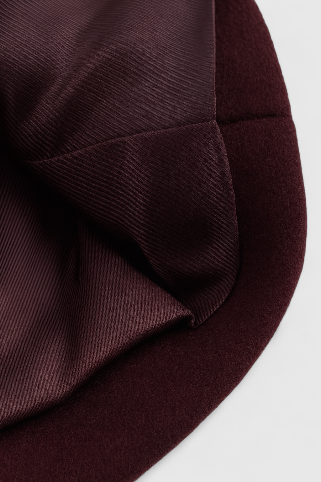 Clara | Vintage Burgundy Coat - ginlerie 6