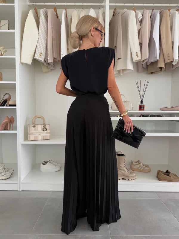 Diana | Elegant Two Piece Set with Pleated Trousers - ginlerie 1