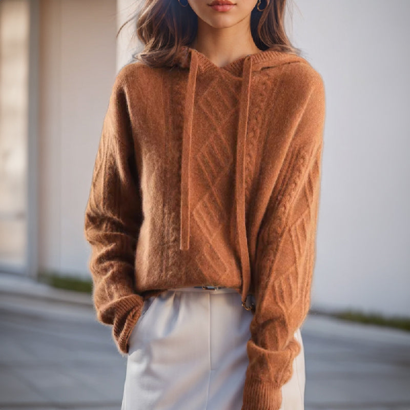 Elena | Cozy Hooded Pullover - ginlerie 0