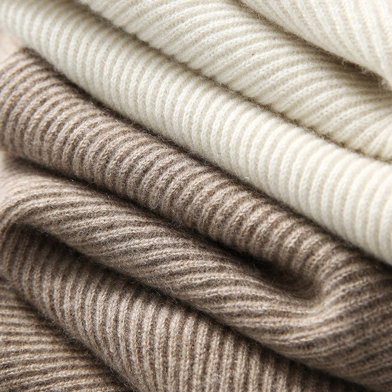 Elena | Cozy Knitted Hooded Sweater - ginlerie 6