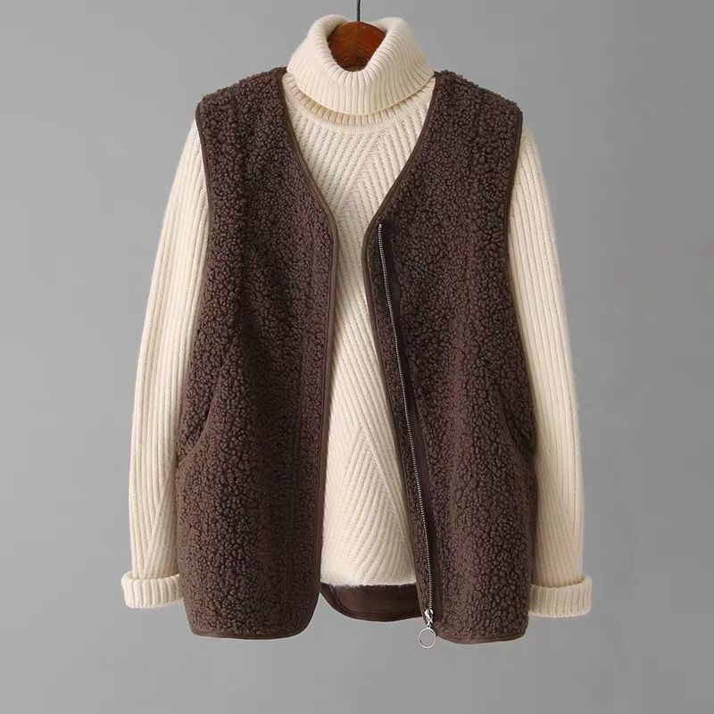 Elena | Textured Fleece Vest - ginlerie 4