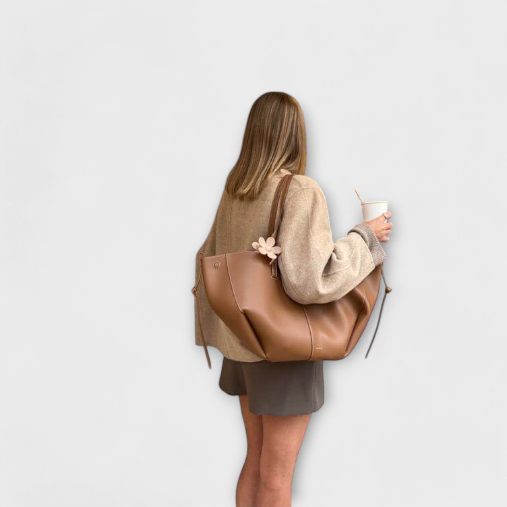 Isabella | Sculpted Minimalist Tote Bag - ginlerie 3