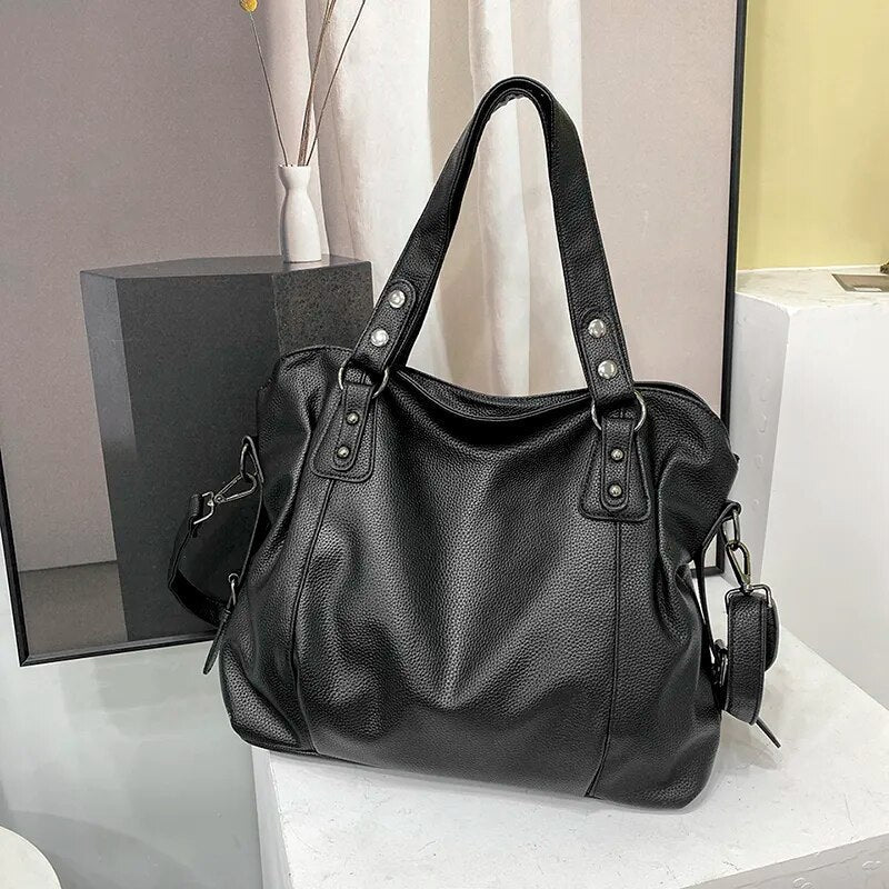 Isla | Elegant Black Tote Bag - ginlerie 0