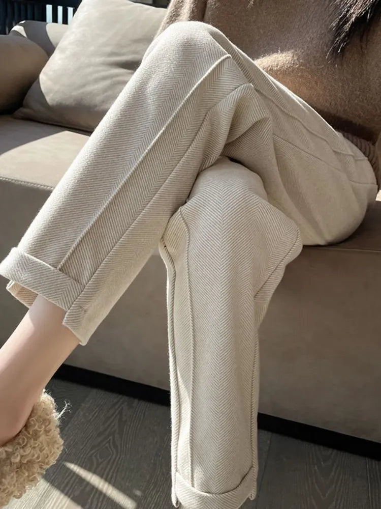 Isla | High-Waisted Black Pencil Trousers - ginlerie 1