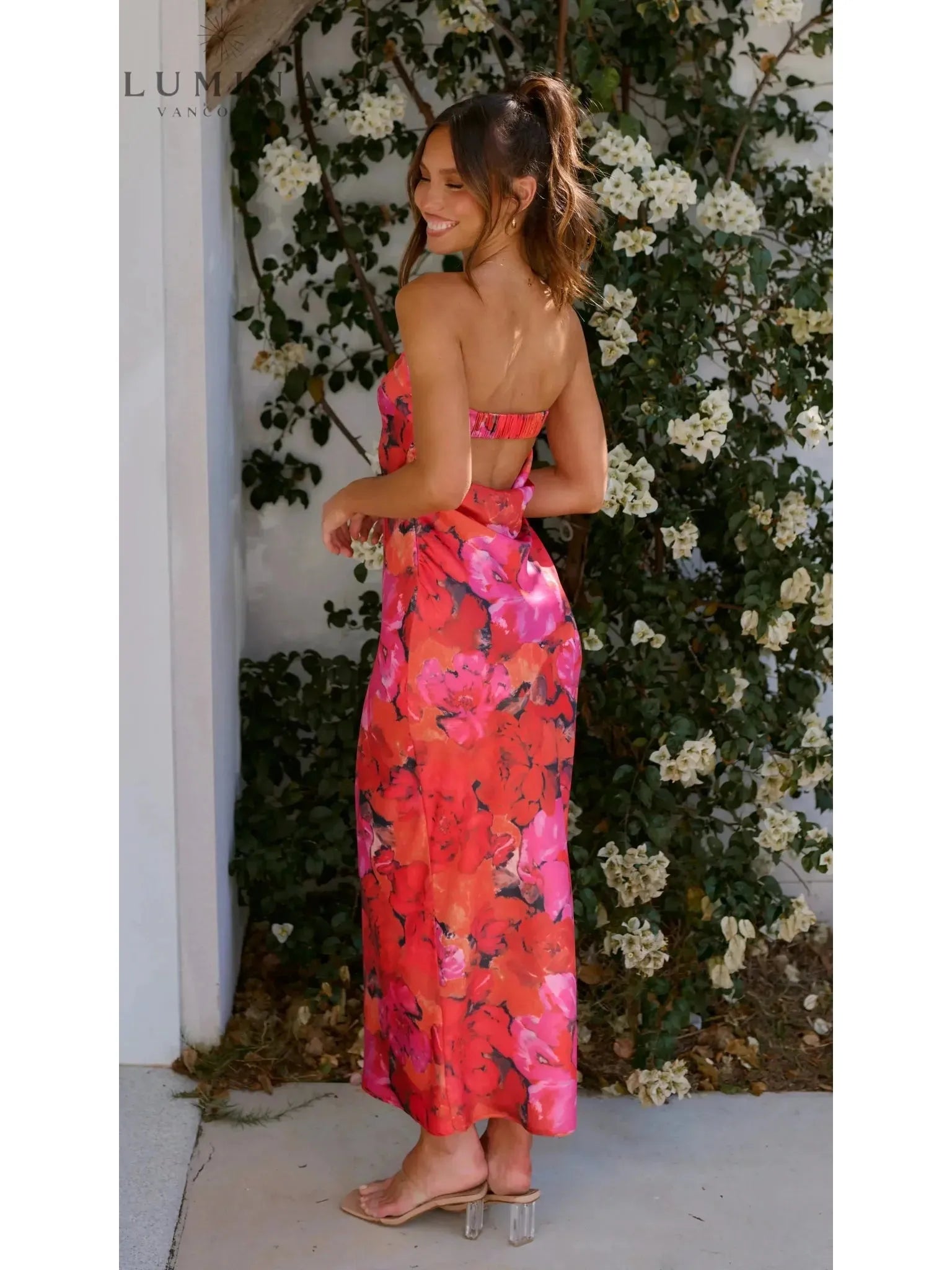 Jacyntha - Strapless Summer Chic Dress