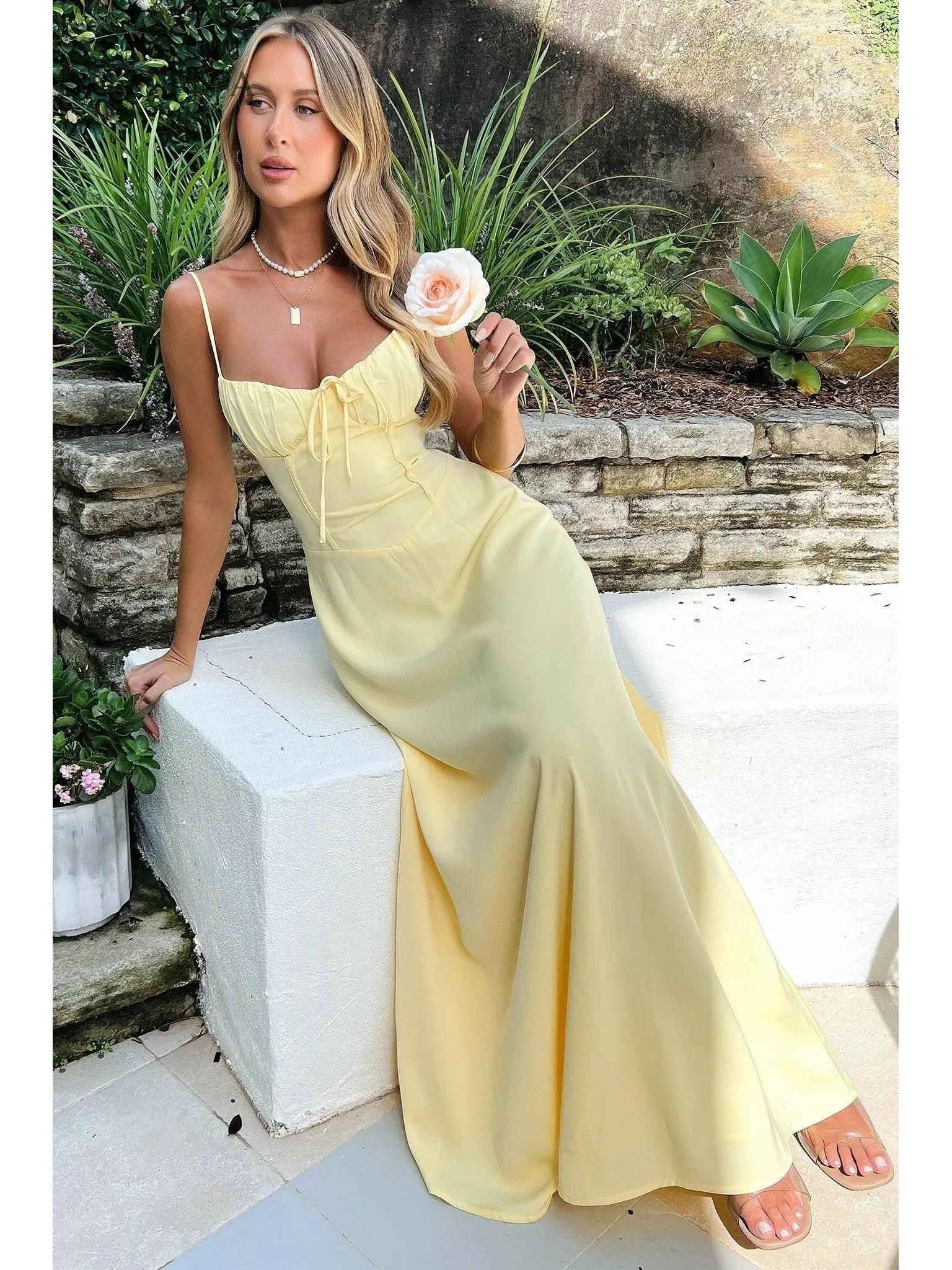 Maelys - Lace-Up Sleeveless Maxi Dress - ginlerie