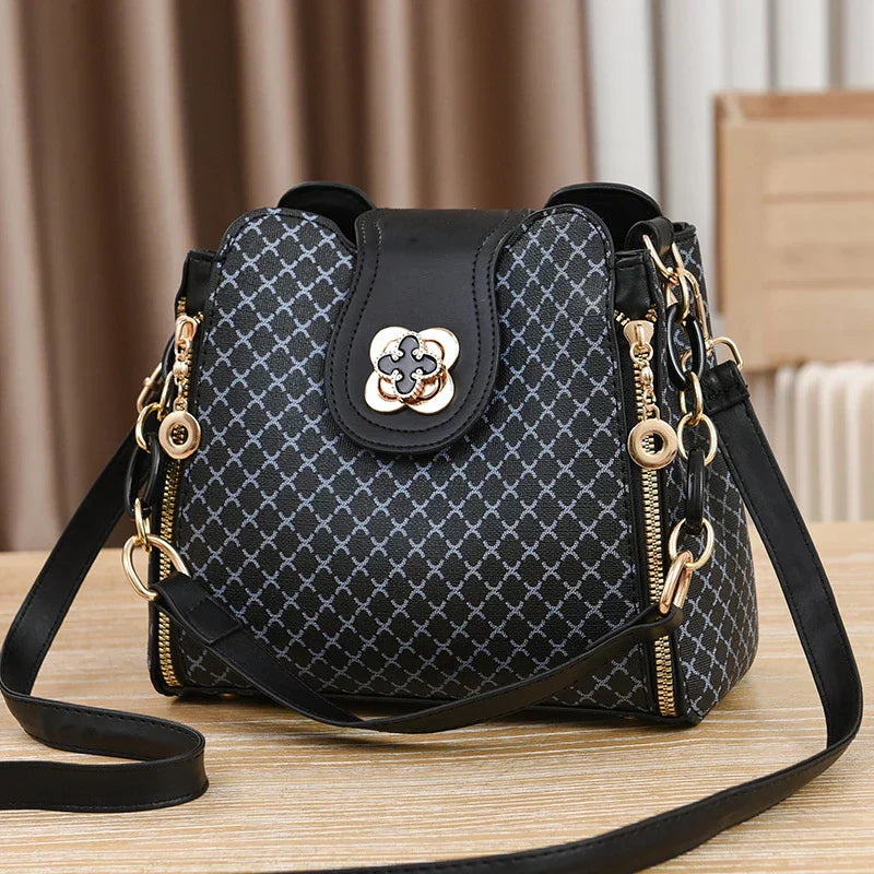 Marjorie | Quilted Charm Bag - ginlerie 0