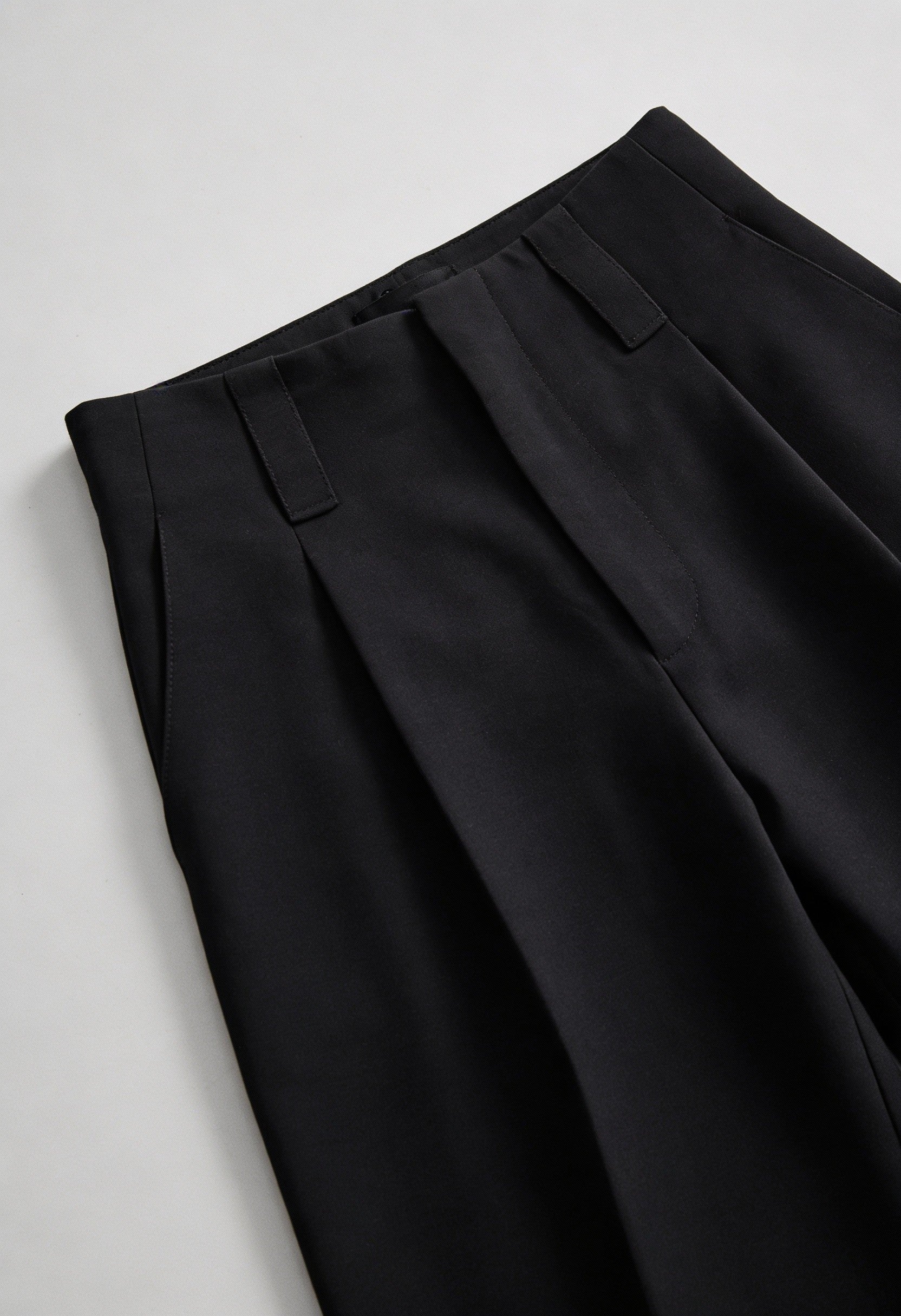 Nina | High-Waisted Pleated Linen Pants - ginlerie 4