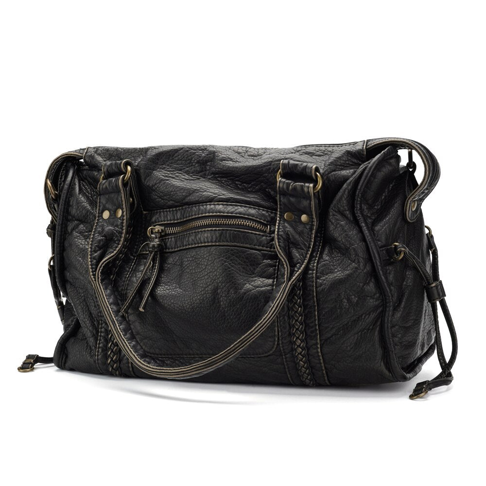 Victoria | Chic Black Handbag - ginlerie 1