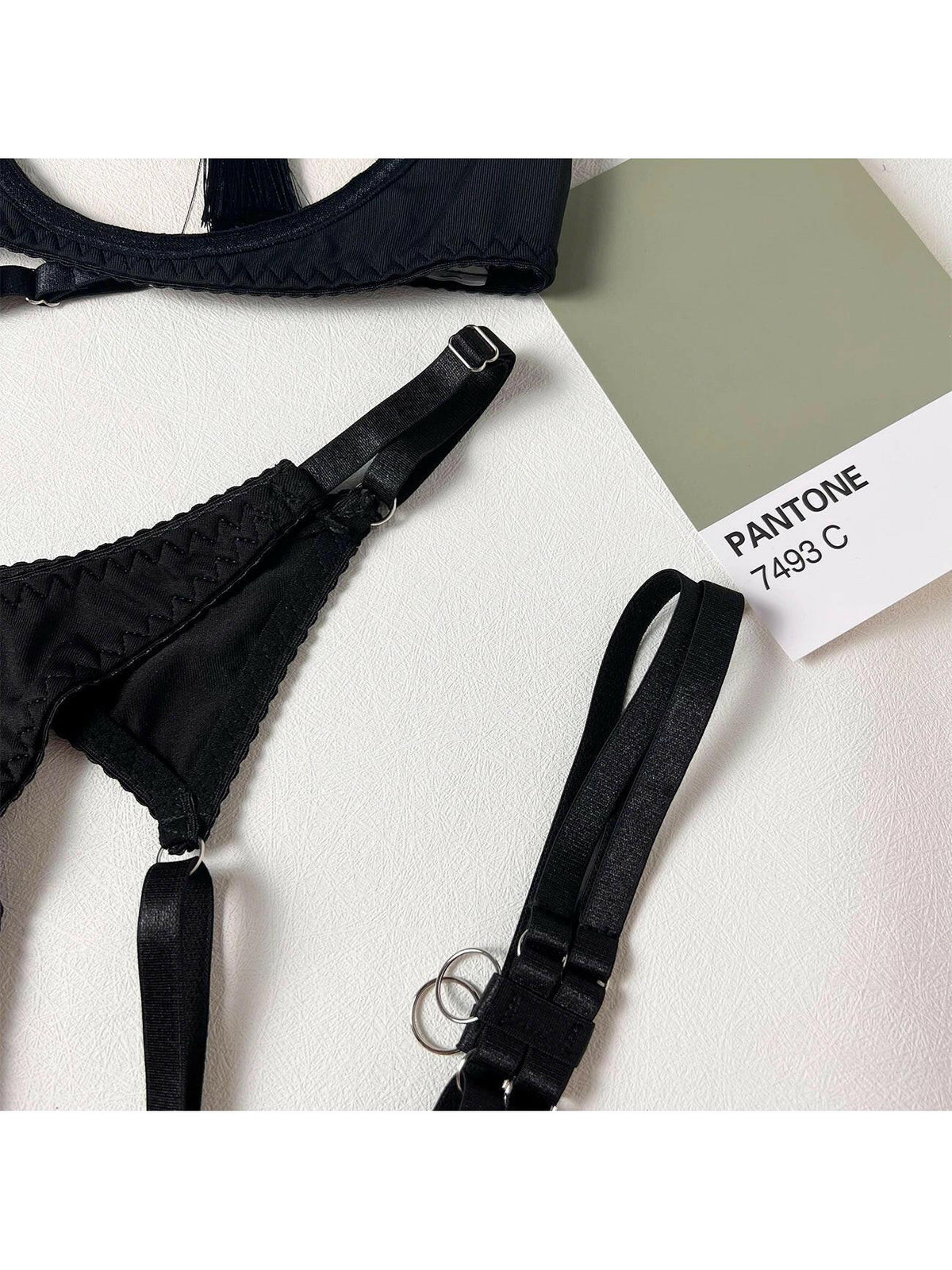 Layla | Tassle Lingerie Set - ginlerie
