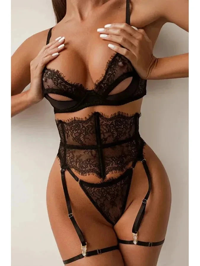 Anneliese Lingerie Set - ginlerie