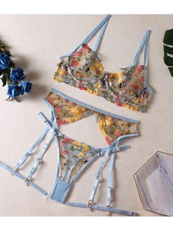 Daisy | 3-Piece French Lingerie Set - ginlerie